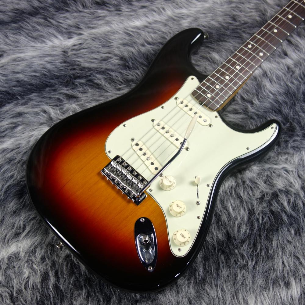 Fender Mexico Classic Series 60s Stratocaster 3-Color Sunburst