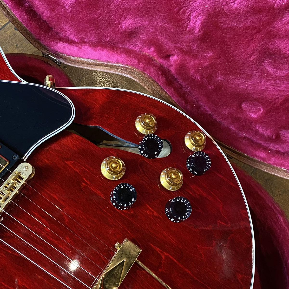 Gibson Memphis ES-135 with Humbuckers Gold Hardware <ギブソン
