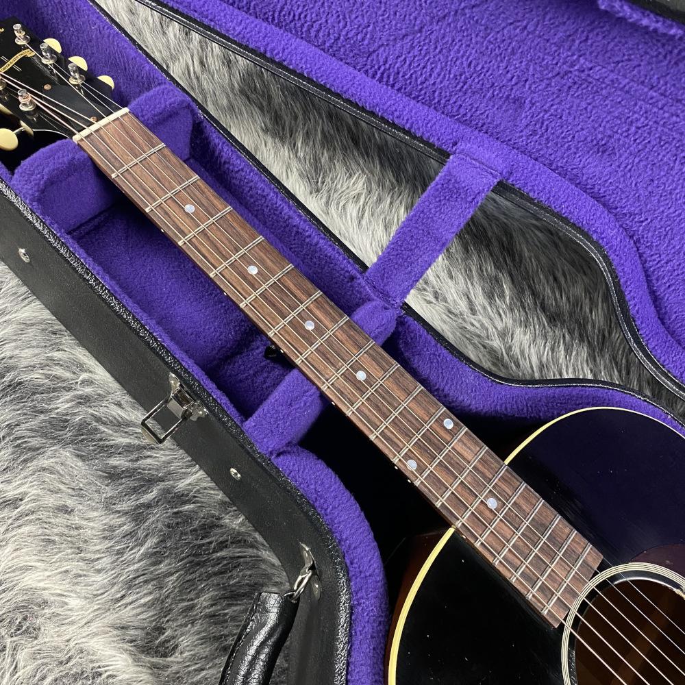 Gibson j-45 banner thin finish カスタムショップ Gibson Custom Shop 1942 Banner J-45 Light Aged Vintage Sunburst