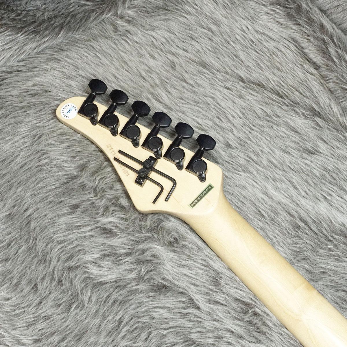 Kramer Pacer Vintage パールホワイト　新品 Kramer Pacer Vintage Electric Guitar with Black Hardware