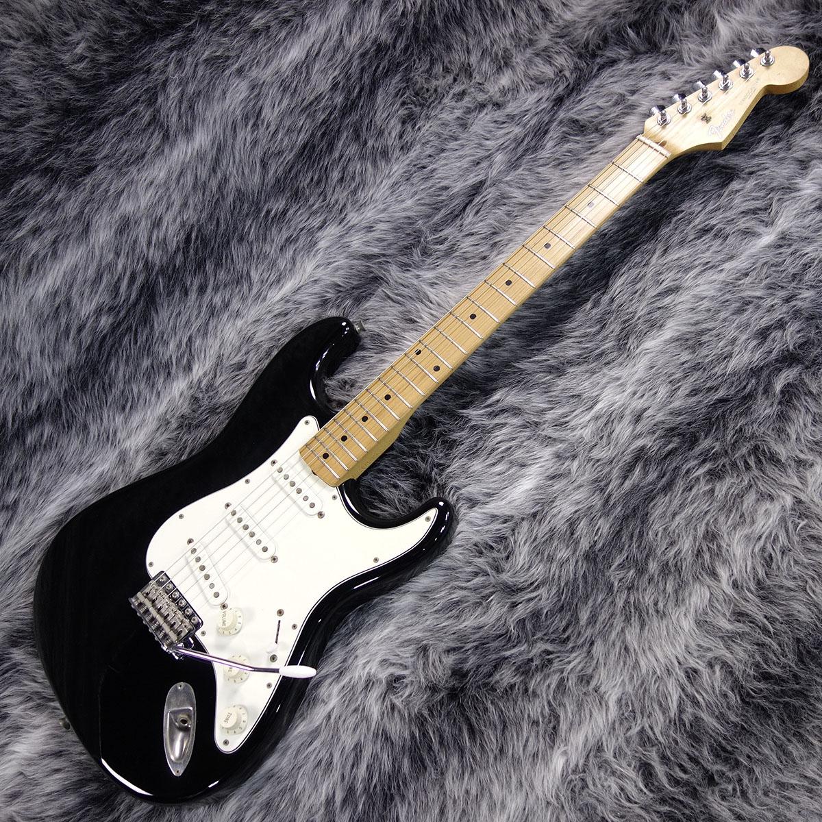 Fender JAPAN ストラトキャスター ブラック Fender Japan Stratocaster ストラトキャスター - パプリカ
