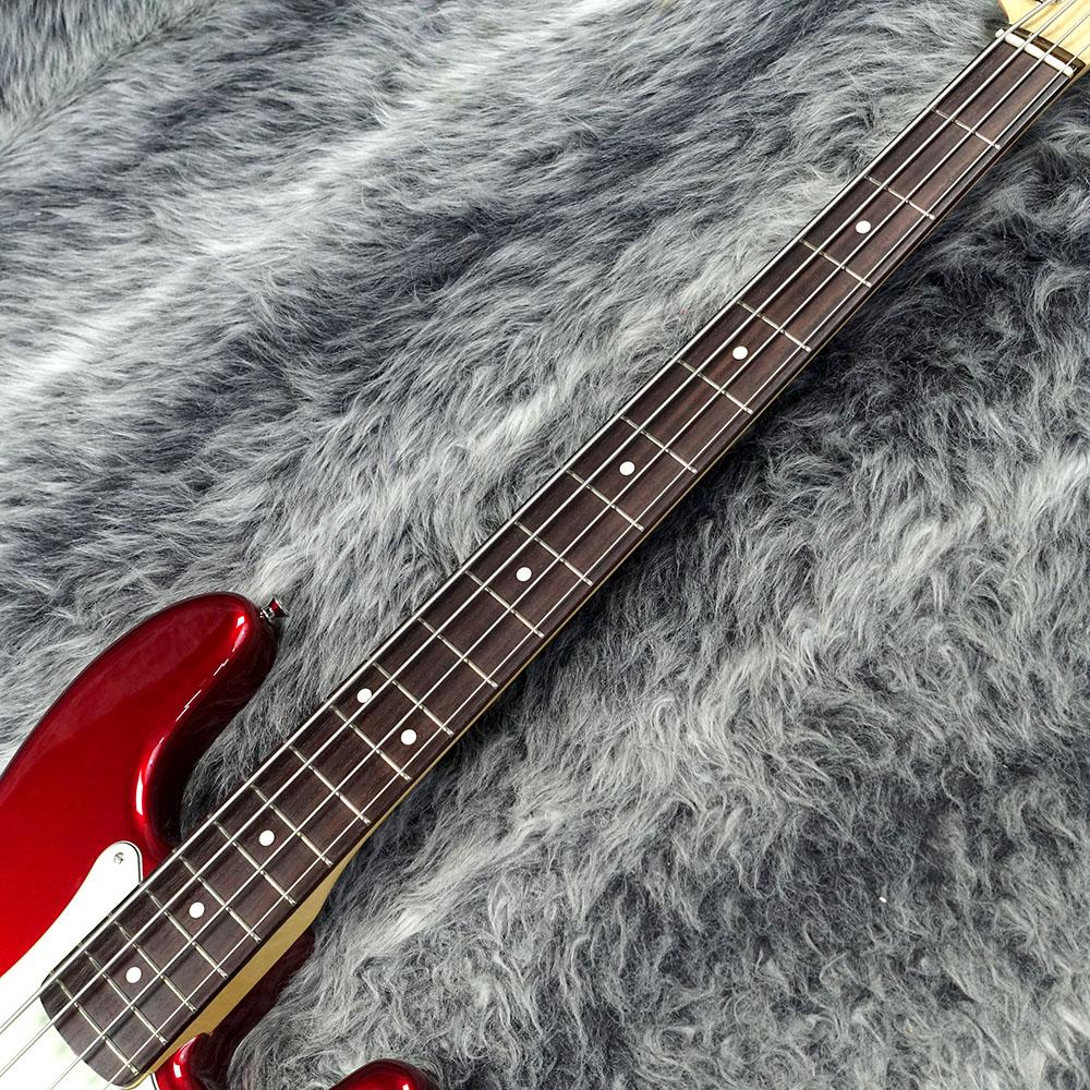 Fender 2023 Collection Heritage 60s Precision Bass Candy Apple Red