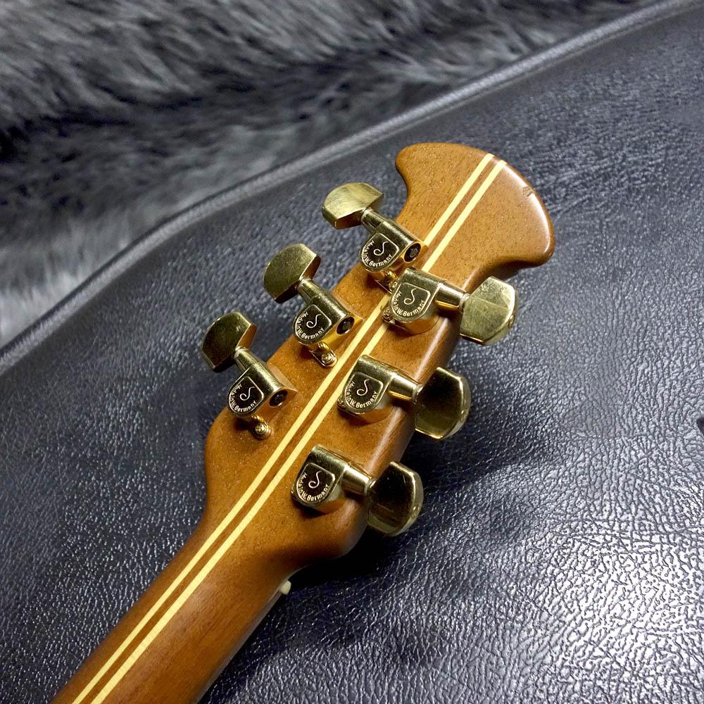 【極上品】Ovation Adamas 1581R オベーション エレアコ 出張買取にて、Ovation ADAMAS 1881-NBB エレアコを買取させて頂きまし