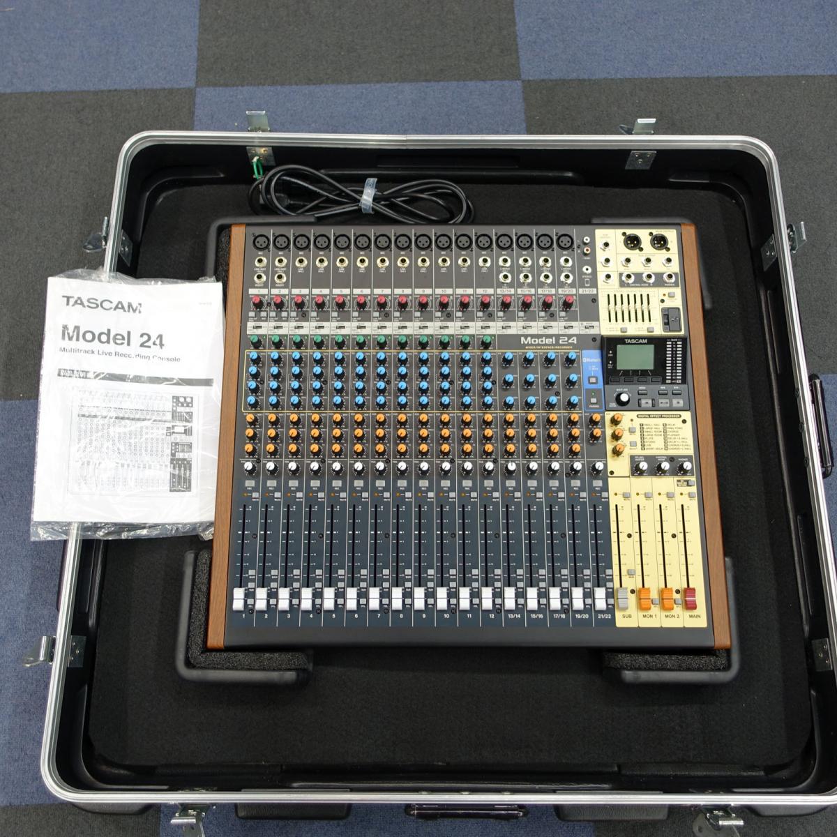 TASCAM（タスカム） Model 24｜24チャンネルアナログミキサー