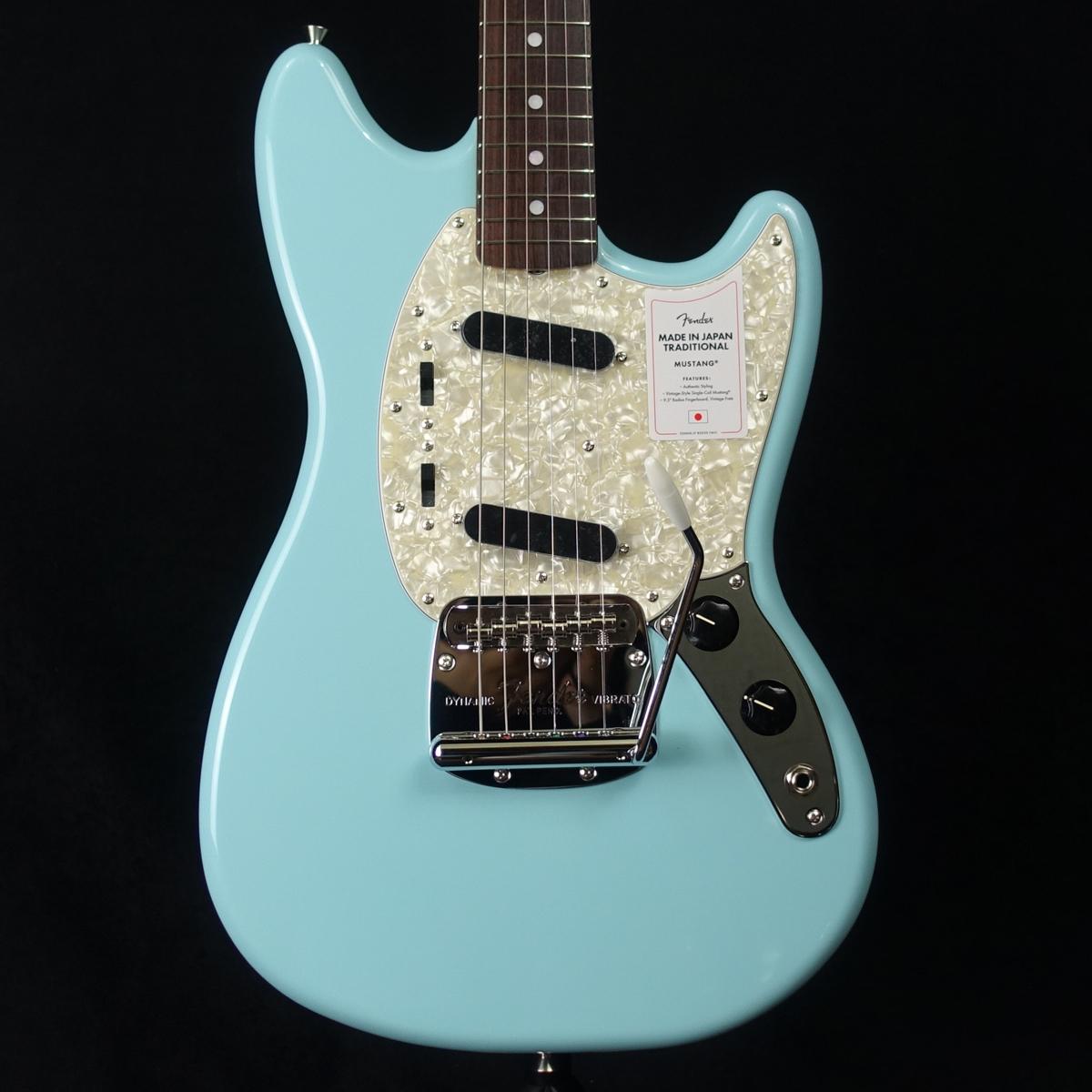 Fender Made in Japan Traditional Series 60s Mustang Daphne
