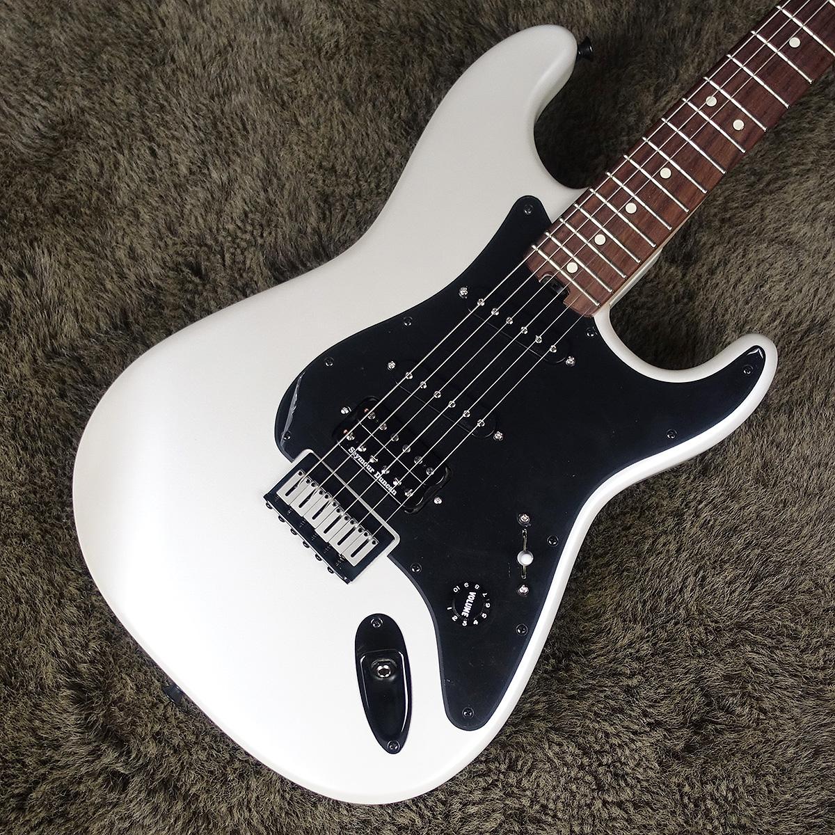 Charvel Jake E Lee Signature Pro-Mod So-Cal Style 1 HSS HT Pearl White < シャーベル>｜平野楽器 ロッキン オンラインストア