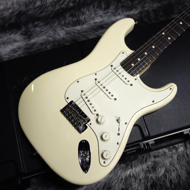 fender amercan standard stratcaster 白 fender amercan standard stratcaster 白 Fender American Standard