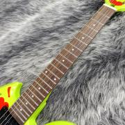 Burny GH-Jr. hide スピーカー内蔵ミニギター グリーンハート Burny GH-Jr. W/SC 【FG22090470】 hideモデル スピーカー内蔵