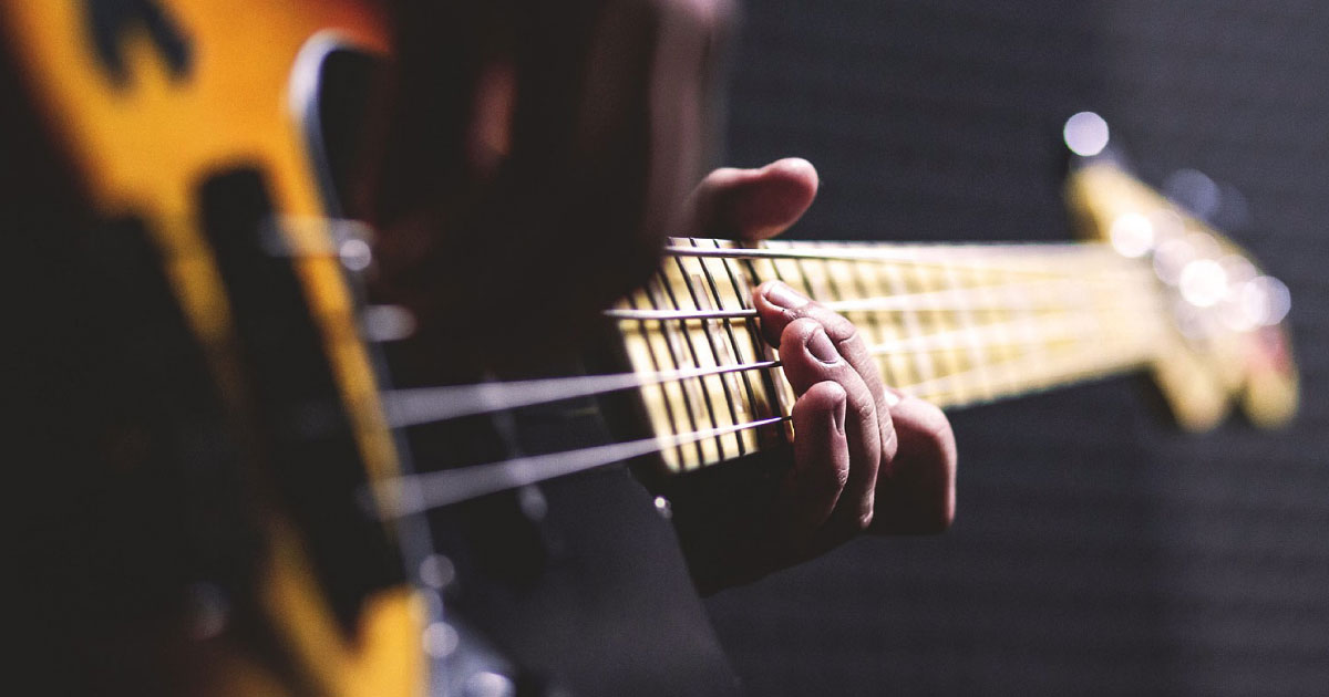 エレキベース教室 – 豊田店 – ロッキン 中部地区最大級の楽器専門店